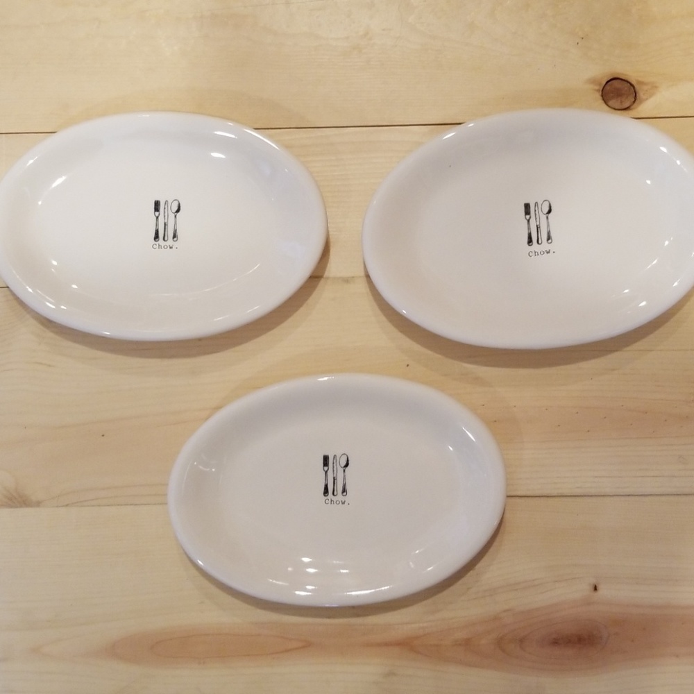 Rae dunn Chow ovals plates
